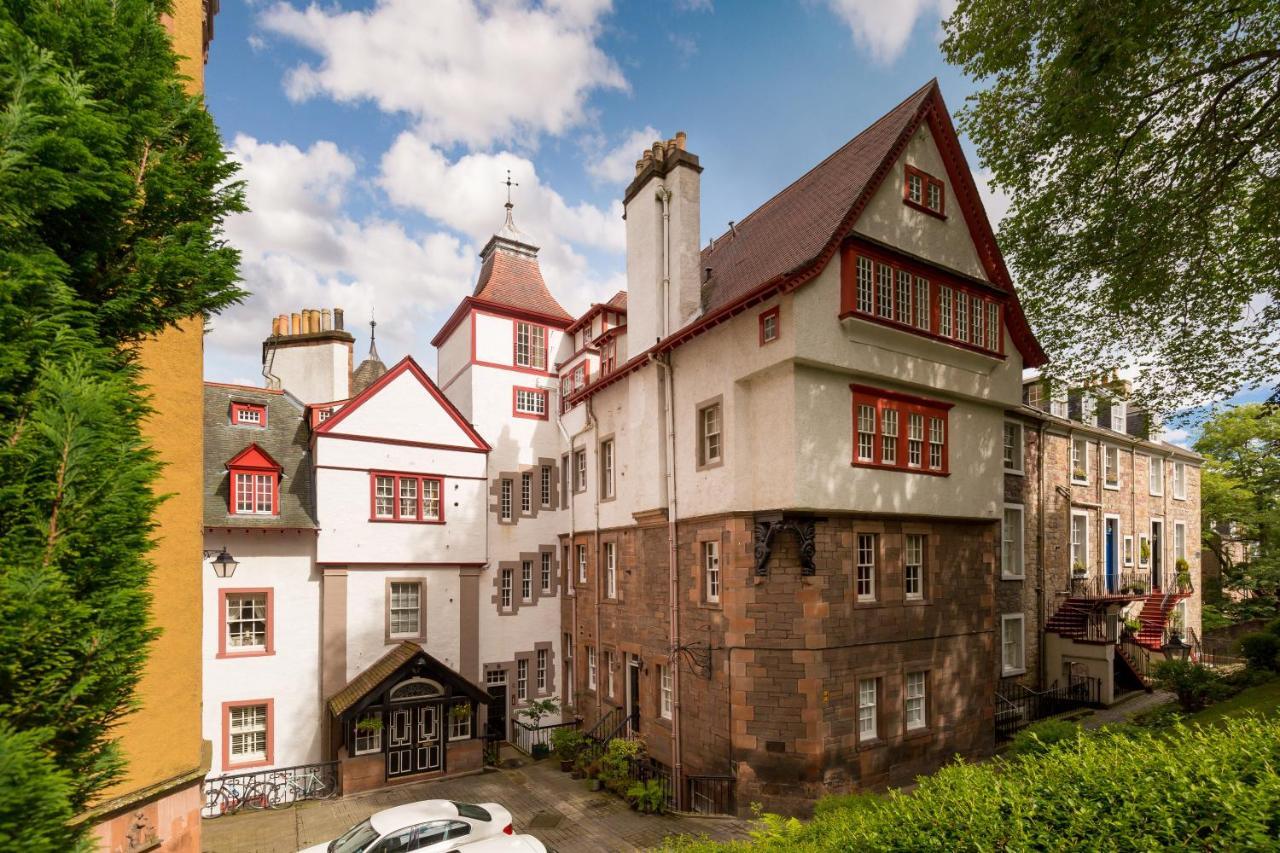 Amazing Penthouse, Stunning Views, Castle 2 Mins Apartment Edinburgh Exterior photo